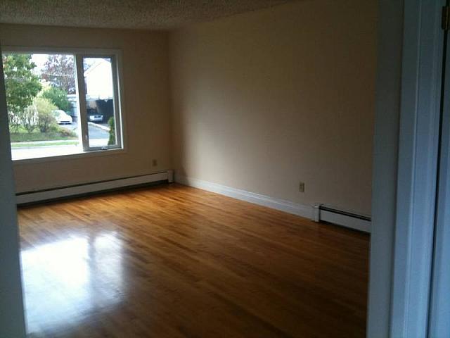 Living room 1